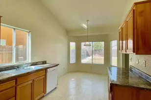 653 Stonewood Dr, Los Banos, CA 93635 - Photo 14