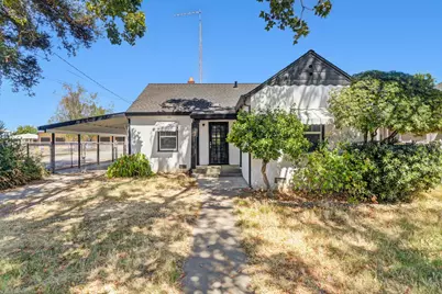 2562 Taft Street, Sacramento, CA 95815 - Photo 2