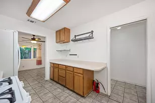 7023 Larchmont Dr, North Highlands, CA 95660 - Photo 18