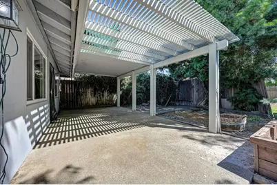 7023 Larchmont Drive, North Highlands, CA 95660 - Photo 40