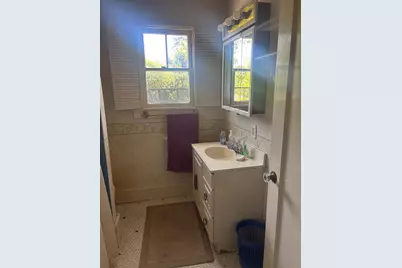 208 W Knoles Way, Stockton, CA 95204 - Photo 4