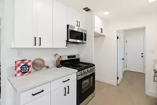 2285 John Still Dr, Sacramento, CA 95832 - Photo 8