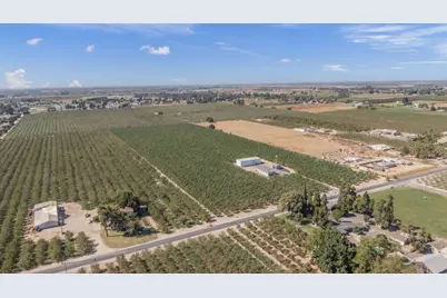 17569 Campbell Avenue, Escalon, CA 95320 - Photo 52
