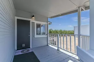 17569 Campbell Ave, Escalon, CA 95320 - Photo 6