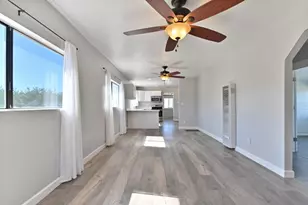 17569 Campbell Ave, Escalon, CA 95320 - Photo 16