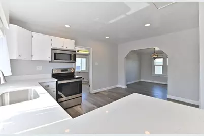17569 Campbell Avenue, Escalon, CA 95320 - Photo 12