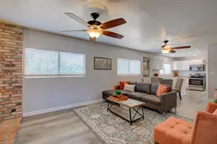 17569 Campbell Ave, Escalon, CA 95320 - Photo 24