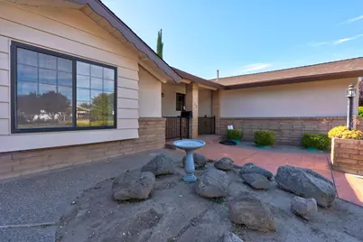 163 N Santa Rosa Street, Los Banos, CA 93635 - Photo 44