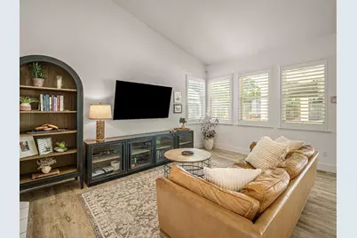 8959 Augustine Court, Orangevale, CA 95662 - Photo 6
