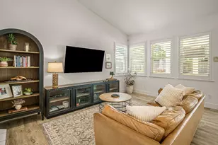 8959 Augustine Ct, Orangevale, CA 95662 - Photo 6