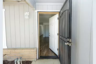 712 Walnut Avenue, Patterson, CA 95363 - Photo 6