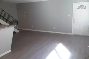821 Carro Dr, Sacramento, CA 95825 - Photo 30