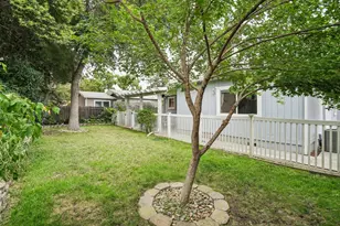 9105 Jonell Ct, Elk Grove, CA 95624 - Photo 30