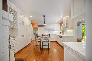 751 San Ramon Way, Sacramento, CA 95864 - Photo 4