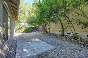 111 Larkin Cir, Folsom, CA 95630 - Photo 32