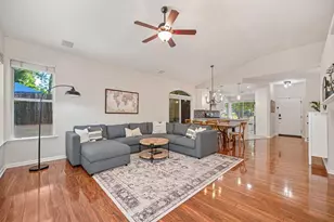 111 Larkin Cir, Folsom, CA 95630 - Photo 2