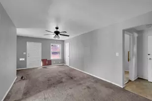 501 Flower St, Turlock, CA 95380 - Photo 10
