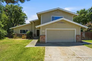 210 Laurel Ct, Ripon, CA 95366 - Photo 1