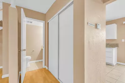 7804 68th Avenue, Sacramento, CA 95828 - Photo 12