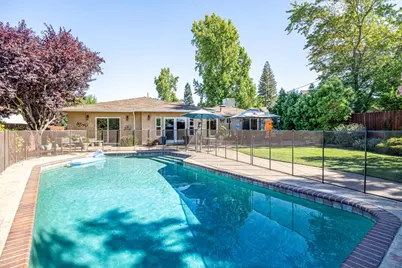 5220 Glancy Drive, Carmichael, CA 95608 - Photo 4