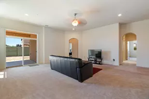 2095 Macedo St, Manteca, CA 95337 - Photo 6