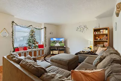 1077 Rivara Road #210, Stockton, CA 95207 - Photo 16