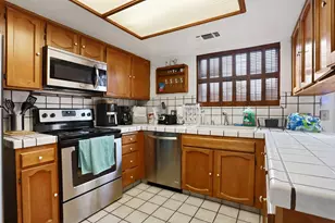 1077 Rivara Rd, Stockton, CA 95207 - Photo 6