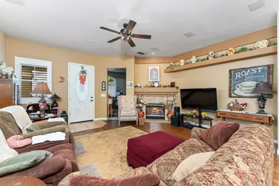 5548 Red Jasper Way, Antelope, CA 95843 - Photo 12