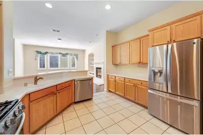 2713 Robinson Creek Lane, Elk Grove, CA 95758 - Photo 14