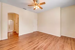 2713 Robinson Creek Ln, Elk Grove, CA 95758 - Photo 22
