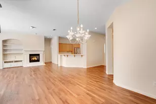 2713 Robinson Creek Ln, Elk Grove, CA 95758 - Photo 10