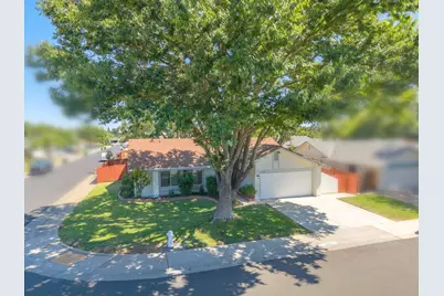9081 Meadowdale Way, Elk Grove, CA 95624 - Photo 38