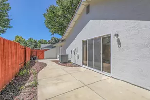 9081 Meadowdale Way, Elk Grove, CA 95624 - Photo 36