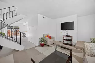 4221 Brookfield Dr, Sacramento, CA 95823 - Photo 10