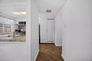 4221 Brookfield Dr, Sacramento, CA 95823 - Photo 16