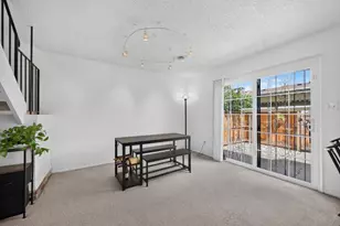 4221 Brookfield Dr, Sacramento, CA 95823 - Photo 20