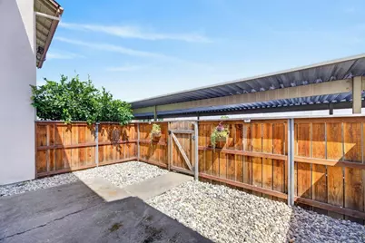 4221 Brookfield Drive, Sacramento, CA 95823 - Photo 38