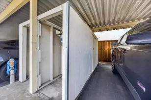 4221 Brookfield Dr, Sacramento, CA 95823 - Photo 44