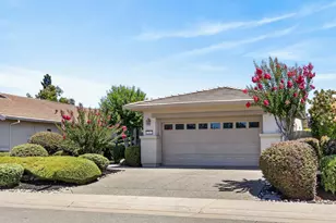 731 Violet Ln, Lincoln, CA 95648 - Photo 2