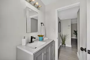 2441 39th Ave, Sacramento, CA 95822 - Photo 32