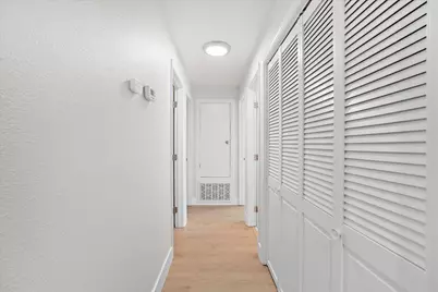 6436 Craighurst Drive, North Highlands, CA 95660 - Photo 18