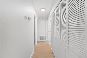 6436 Craighurst Dr, North Highlands, CA 95660 - Photo 18