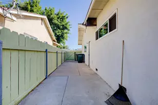 2212 Mauna Loa Dr, Ceres, CA 95307 - Photo 36