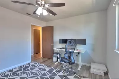2328 Northridge Drive, Modesto, CA 95350 - Photo 28