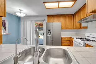 4325 Shandwick Dr, Antelope, CA 95843 - Photo 10