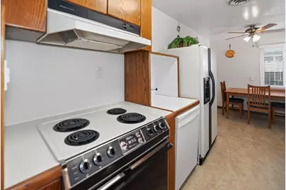 2 W Marshall Avenue, Woodland, CA 95695 - Photo 14