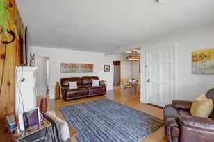 2340 24th Ave, Sacramento, CA 95822 - Photo 8