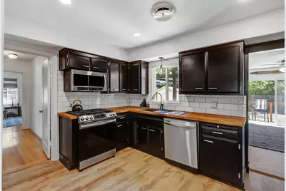 2340 24th Avenue, Sacramento, CA 95822 - Photo 14