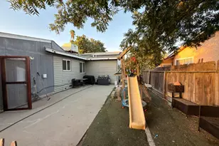 290 E Grove, Atwater, CA 95301 - Photo 26