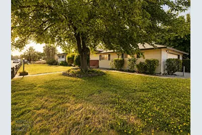 3820 Tavi Avenue, North Highlands, CA 95660 - Photo 2